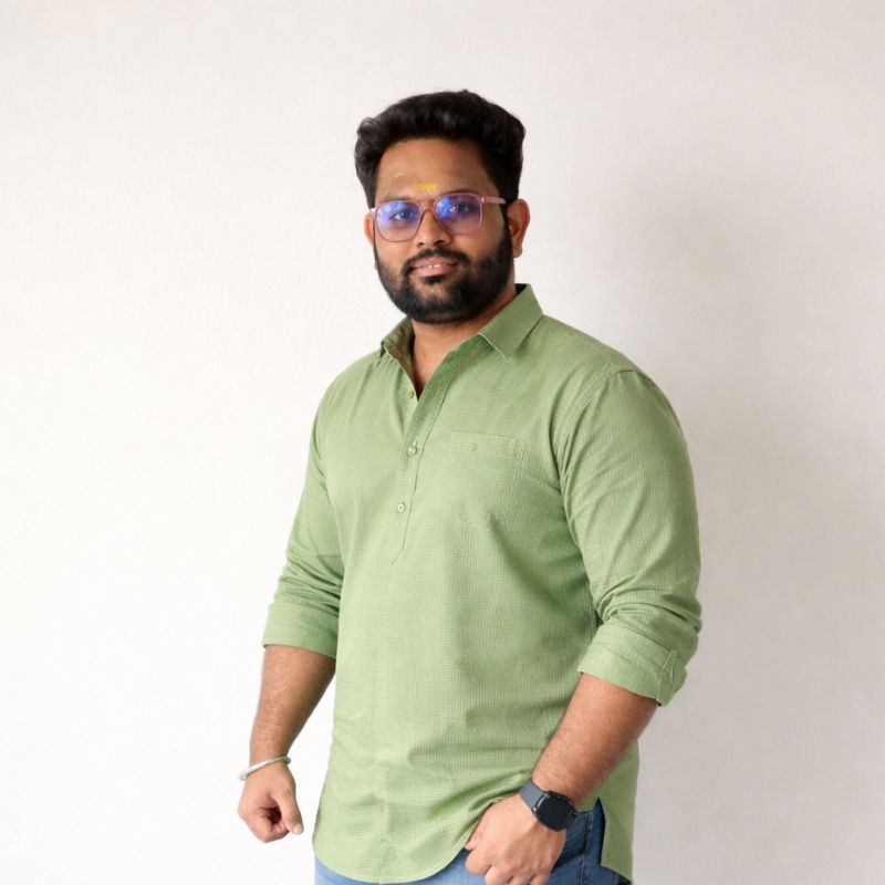 Hariharan V